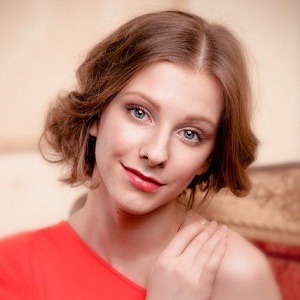 Актриса Лиза Арзамасова