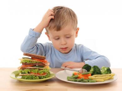 Полезная еда или чем правильно кормить ребёнка
