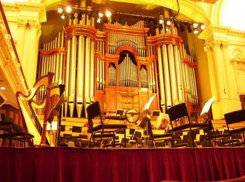 органный зал в Челябинске